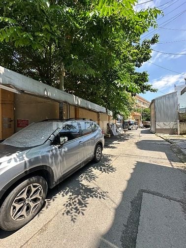 Bán nhà 2 lầu  hẻm 8m thông Tân Phú 