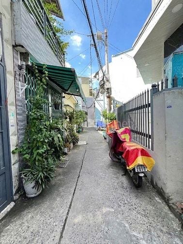 Cần bán gấp nhà 1trệt, 1 lầu, Hẻm 152  Hưng Phú, P9, Q8. N3,8m x D7m