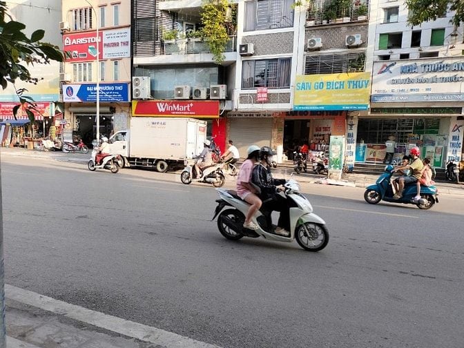Cho thuê cửa hàng tầng 1, số 229 Thanh Nhàn, P. Thanh Nhàn, Q.HBT
