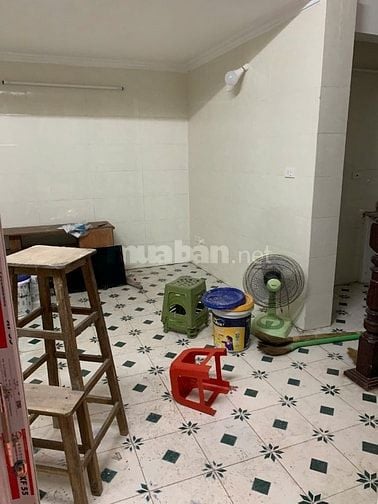 Cho thuê nhà số 43 ngõ 461 Trần Khát Chân, quận Hai Bà Trưng