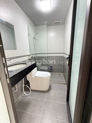 TOÀ CCMN TT ĐỐNG ĐA - NGAY NÚT GIAO NGÃ TƯ SỞ - Ô TÔ VÀO NHÀ