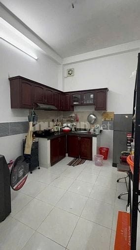 Hẻm xe hơi 6m) cách mặt tiền Bùi Minh Trực 3căn nhà.chiều dài16m 