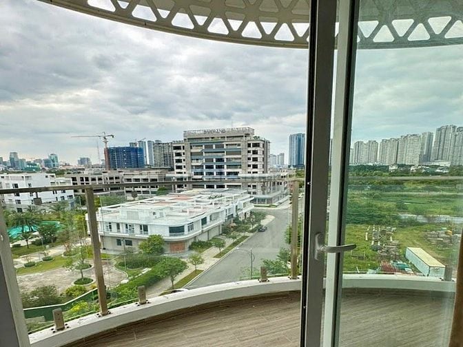 Bán Căn hộ tại Thủ Thiêm Lakeview gồm 3 phòng ngủ view L81 105m2