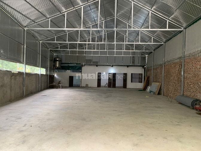 Cho thuê kho xưởng 301m2 Thôn 1, Thạch Hòa, Thạch Thất, Hà Nội