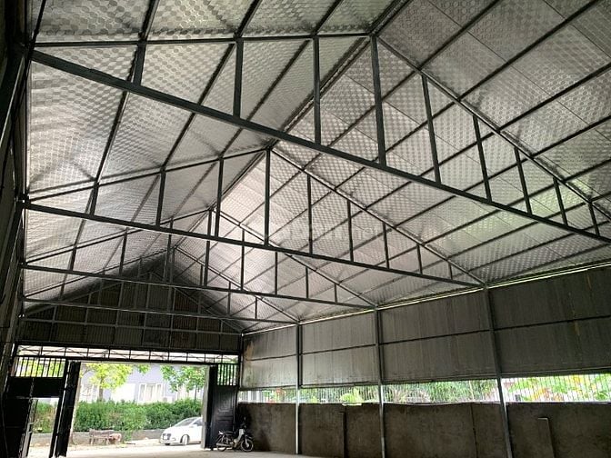 Cho thuê kho xưởng 301m2 Thôn 1, Thạch Hòa, Thạch Thất, Hà Nội