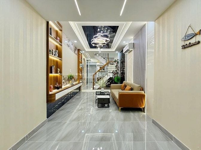 Định cư bán nhà Hoà Hảo P.4 Q.10, giá 1 tỷ 790 đường 5m sổ riêng