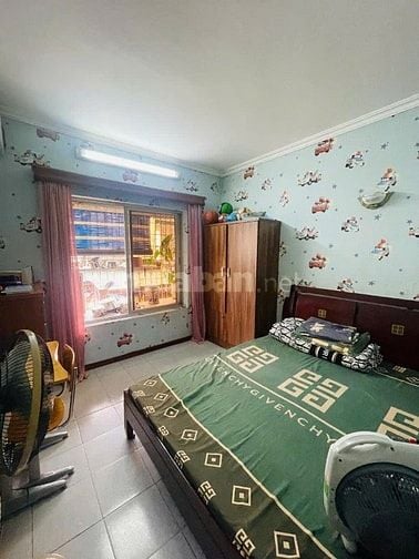 Tập thể chung cư tầng thấp Lò Đúc. Hai Bà Trưng. Hà Nội. Thoáng sáng d