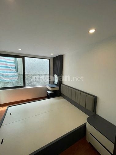 Bán căn nhà thổ cư 5 tầng có 3 ngủ full đồ Tôn Đức Thắng. Đống Đa. Hà 
