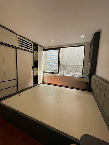 Bán căn nhà thổ cư 5 tầng có 3 ngủ full đồ Tôn Đức Thắng. Đống Đa. Hà 