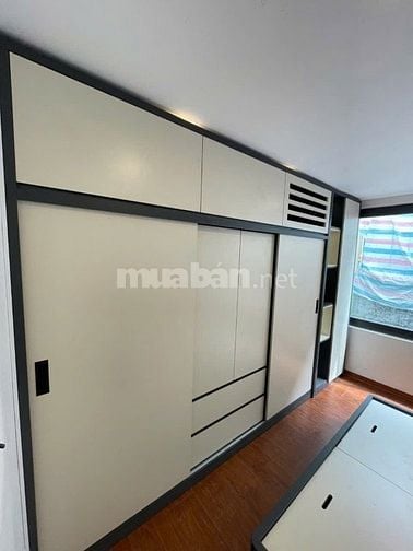 Bán căn nhà thổ cư 5 tầng có 3 ngủ full đồ Tôn Đức Thắng. Đống Đa. Hà 