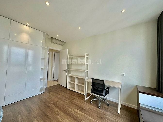 Cho thuê căn hộ Estella Heights 180m², 4 phòng ngủ, full nội thất