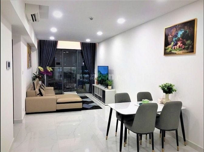 Cho thuê căn hộ Diamond Brilliant - Celadon City