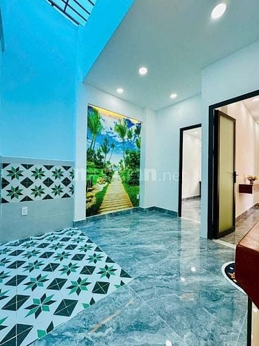 Bán nhà 45m2 Lâm Văn Bền, Q7 cách ĐH Tài chính Marketing 3p - 1tỷ980