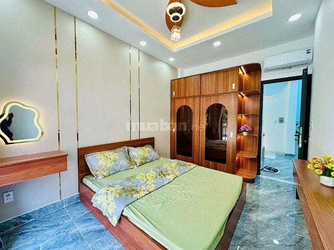 Bán nhà 45m2 Lâm Văn Bền, Q7 cách ĐH Tài chính Marketing 3p - 1tỷ980