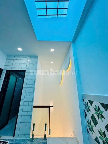 Bán nhà 45m2 Lâm Văn Bền, Q7 cách ĐH Tài chính Marketing 3p - 1tỷ980
