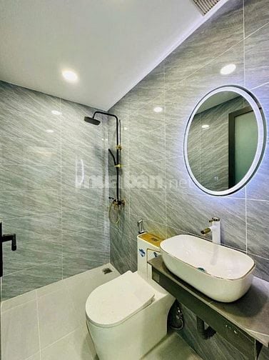 Bán nhà 45m2 Lâm Văn Bền, Q7 cách ĐH Tài chính Marketing 3p - 1tỷ980