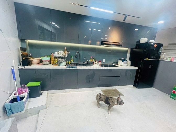 CẦN TIỀN BÁN GẤP NHÀ ĐINH TIÊN HOÀNG P. ĐA KAO Q.1 3 TỶ 450 CÒN TL