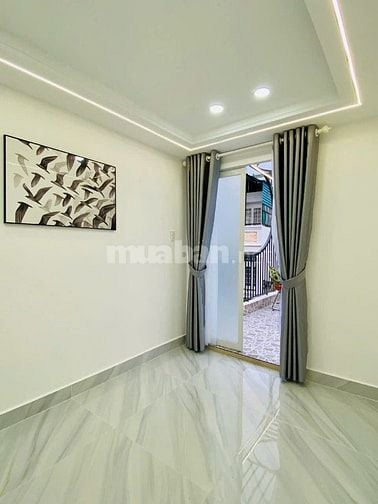 NHÀ MỚI KENG 1T2L VỊ TRÍ VÀNG- KẾT NỐI TRUNG TÂM Đ.CMT8 P12 Q10 HẺM 6M