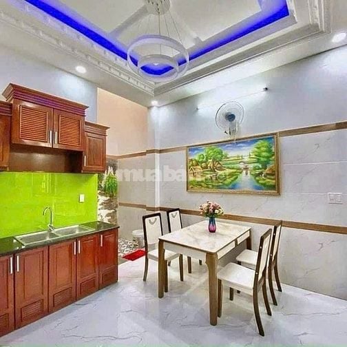 SIÊU RẺ! Vị trí đẹp gần MT chỉ 3tỷ760 TRẦN HỮU TRANG- 4x15,9m, 3 tầng.