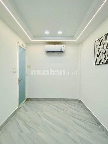 NHÀ MỚI KENG 1T2L VỊ TRÍ VÀNG- KẾT NỐI TRUNG TÂM Đ.CMT8 P12 Q10 HẺM 6M