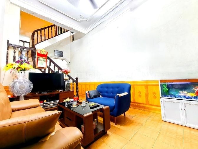 Bán nhà phố Tô Vĩnh Diện 43m2*5T,15m ra phố,2thoáng,ở ngay,giá 12.5tỷ.