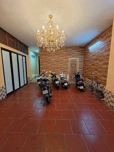 Chính chủ bán Căn hộ cho thuê 90m2x6t. Giá 18 tỷ. 