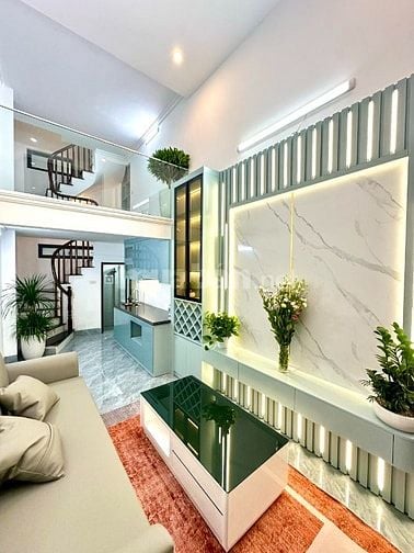 CHỈ 4.45 TỶ – NHÀ 5 TẦNG ĐẸP ĐỊNH CÔNG THƯỢNG – Ở NGAY! 🔥  🏠 Nhà 5 t