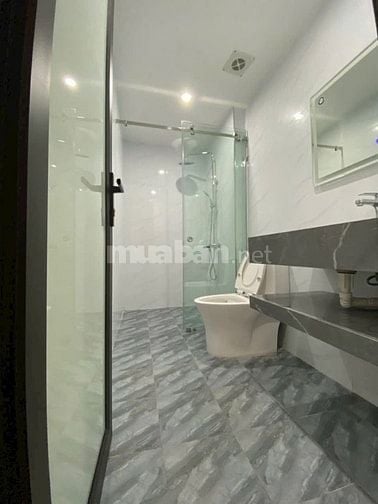 Chính chủ cần bán gấp nhà 35m2 Mỹ Đình, giá 6 tỷ - Gần trường, chợ.