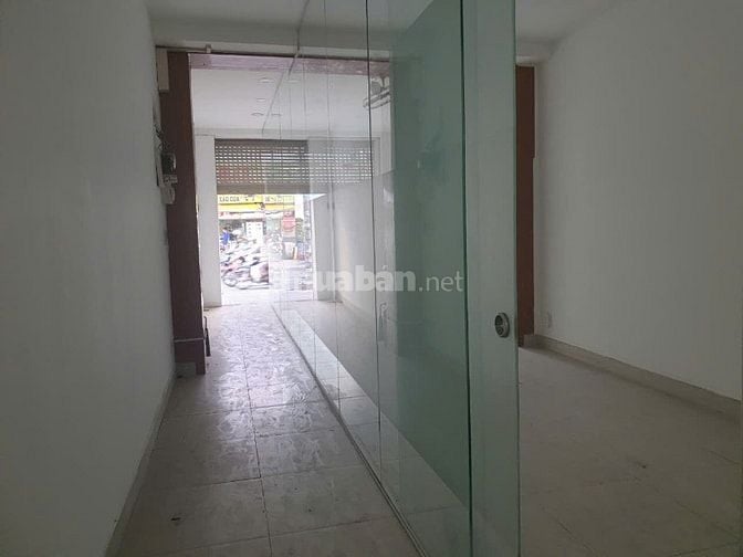 Cho thuê nhà mặt tiền đường Đinh Tiên Hoàng, Phường Đa Kao, Quận 1