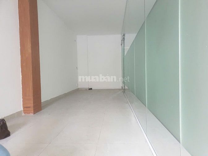 Cho thuê nhà mặt tiền đường Đinh Tiên Hoàng, Phường Đa Kao, Quận 1