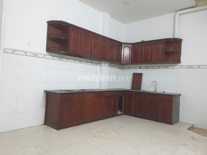 Cho thuê nhà mặt tiền đường Đinh Tiên Hoàng, Phường Đa Kao, Quận 1