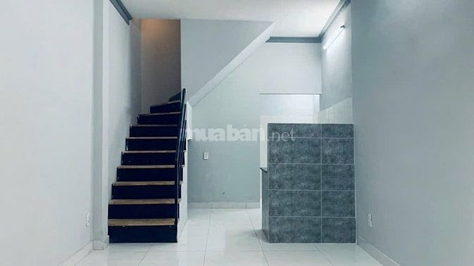 Nhà hẻm 6m thông tứ phía.3,5*7,5.Trệt,lầu, 2toilet.Vừa ở và kinh doanh