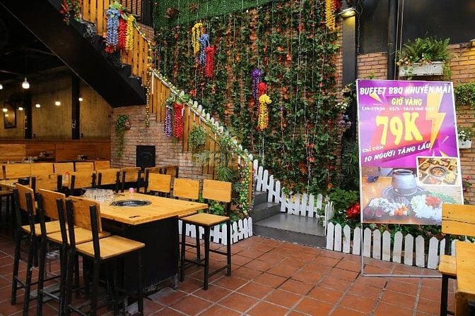 Sang nhượng quán ăn 1000m2 mặt tiền Phan Huy Ích - Gò Vấp