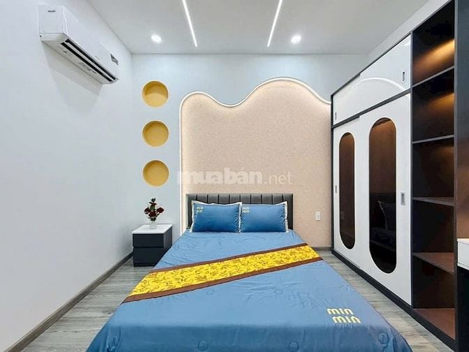 Đi nước ngoài định cư bán gấp nhà ở đường Hưng Phú, phường Hưng Phú, q