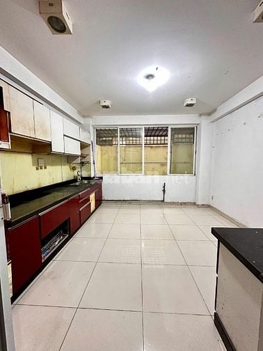 Nhà Mặt Tiền 5 lầu Đường Số 4 PN 5 WC, Tân Quy Q7 có NT vào ở ngay 