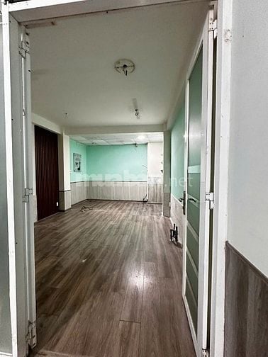 Nhà Mặt Tiền 5 lầu Đường Số 4 PN 5 WC, Tân Quy Q7 có NT vào ở ngay 