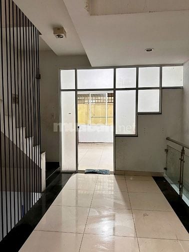 Nhà Mặt Tiền 5 lầu Đường Số 4 PN 5 WC, Tân Quy Q7 có NT vào ở ngay 