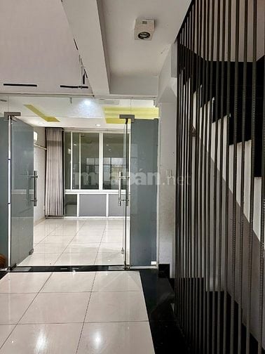 Nhà Mặt Tiền 5 lầu Đường Số 4 PN 5 WC, Tân Quy Q7 có NT vào ở ngay 
