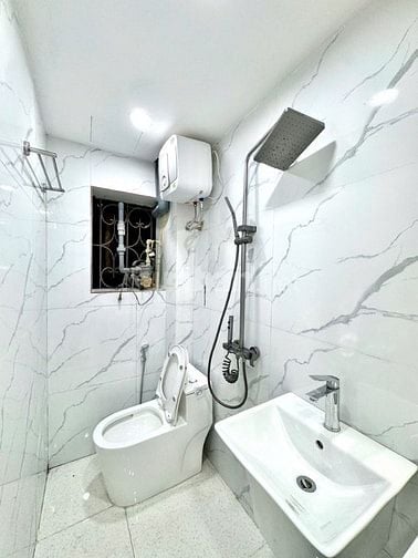 Căn hộ Tầng 2 Phố Cổ - Một bước xuống phố Nguyễn Công Trứ. Giá cực sốc