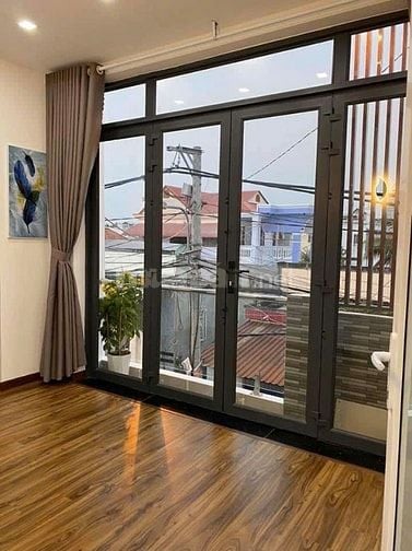 Ngộp bán căn nhà Bình Chánh , 103m2 , 960 triệu