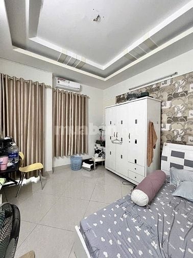 NHÀ 3 TẦNG H6M THÔNG CẠNH ĐẦM SEN - DT 52M2 - NHỈNH 5 TỶ