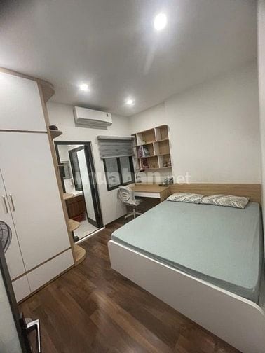 Bán nhà mặt phố Yên Hoa, Tây Hồ 26 tỷ, 42m2, , 8 tầng, 5m mặt tiền