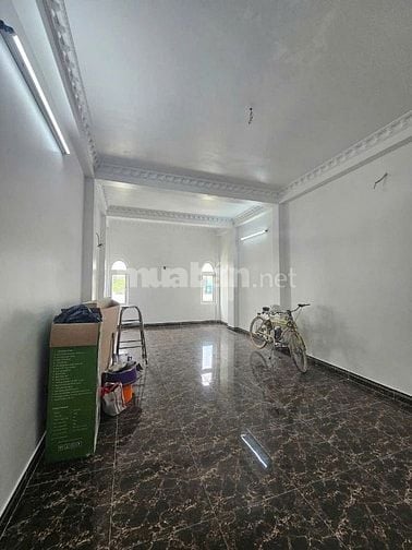 💧🔥Nhà mặt tiền 5x20 đường 1c khu tên lửa , Bình Trị Đông b