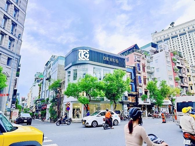❇️❇️ Cho Thuê Nhà GÓC 2MT: 290A Nam Kỳ Khởi Nghĩa - Quận 3 - 12x5m