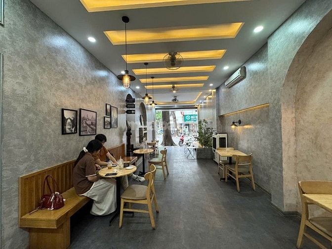 Cho thuê nhà mặt phố Lò Đúc 80m x 4.5T, MT 4.5m, mọi mô hình