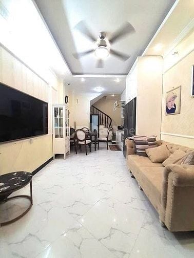 Bán nhà đẹp Ngõ Chợ Khâm Thiên sổ nở hậu chính chủ giá hấp dẫn