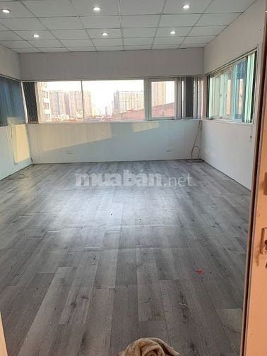 Cho thuê Văn Phòng 50m2 Toà Nhà 124 Lac Trung HBT - HN