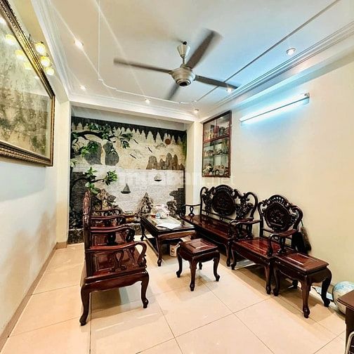 Gia chủ bán nhà 4 tầng phố Kim Ngưu DT 45m ôtô qua nhà giá 9.5 tỷ