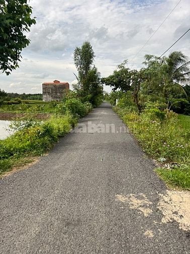 ĐẤT VƯỜN ĐƯỜNG MƯƠNG CHÀI, xã  PHƯỚC LẠI, 10x65m, 640M2 giá 2,15 TỶ