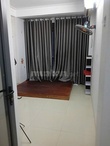 Bán nhà vị trí đẹp phố Vũ Xuân Thiều - Q. Long Biên - 4.25 tỷ -sổ đỏ